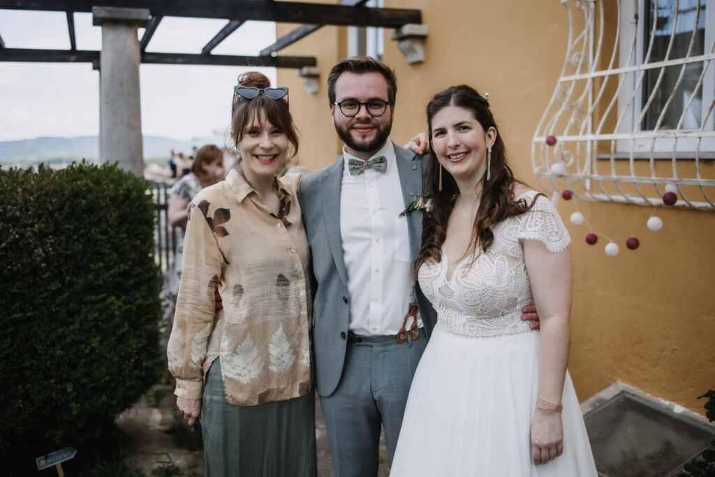 Der ausgeglichene Hendrik und die bewegte Vicky sprechen heute - trotz der besonderen Stellung des Lateinischen in ihrer Geschichte - am liebsten Denglisch miteinander.